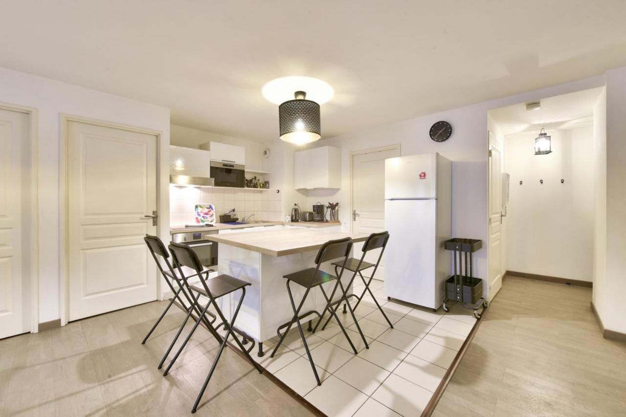Modern 2 Bedroom Flat 3Min From The Vieux Port Marsella Exterior foto
